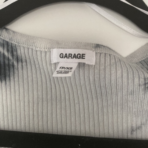 Tip Up Cardi - Picture 2 of 3